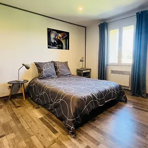 Maison d'hôtes La Chambre A, Tourtour